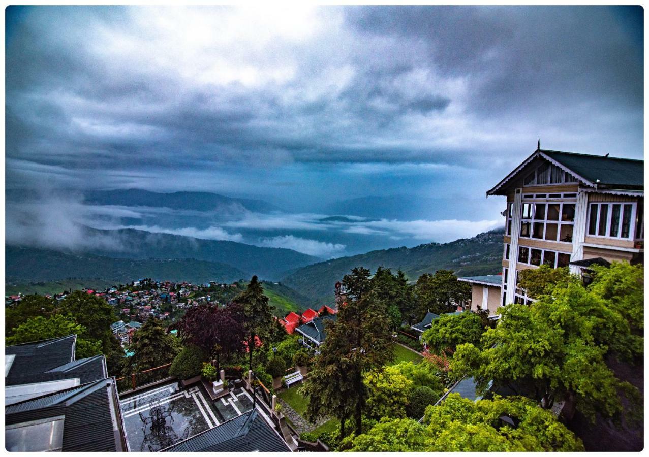 Cedar Inn Darjeeling  Exterior photo