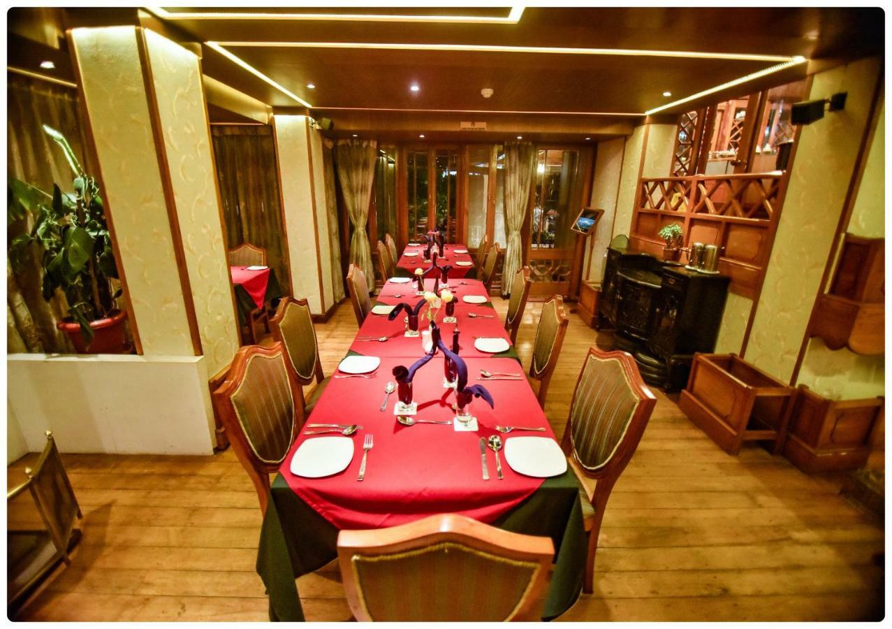 Cedar Inn Darjeeling  Exterior photo