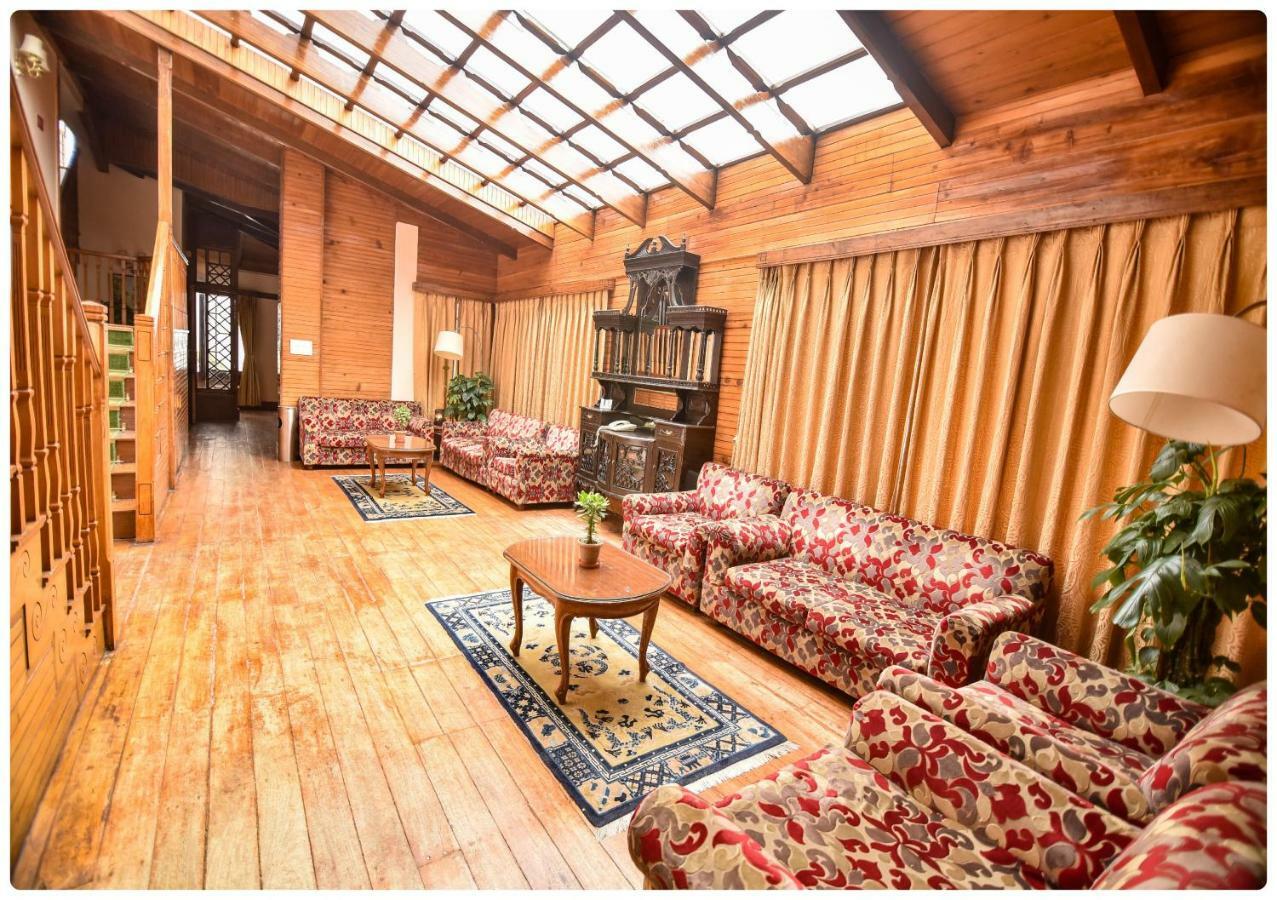 Cedar Inn Darjeeling  Exterior photo