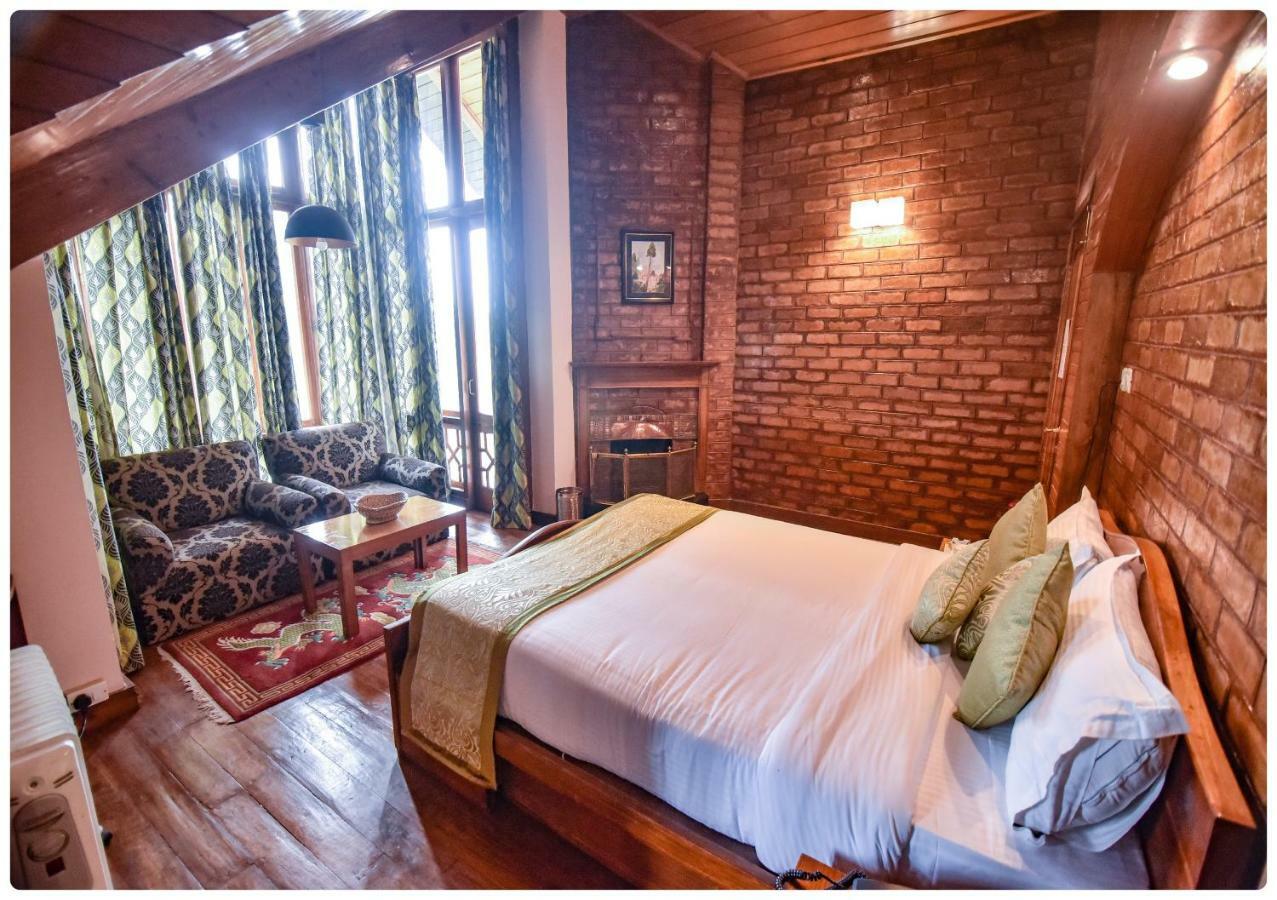 Cedar Inn Darjeeling  Exterior photo