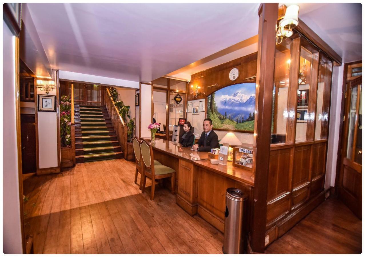 Cedar Inn Darjeeling  Exterior photo