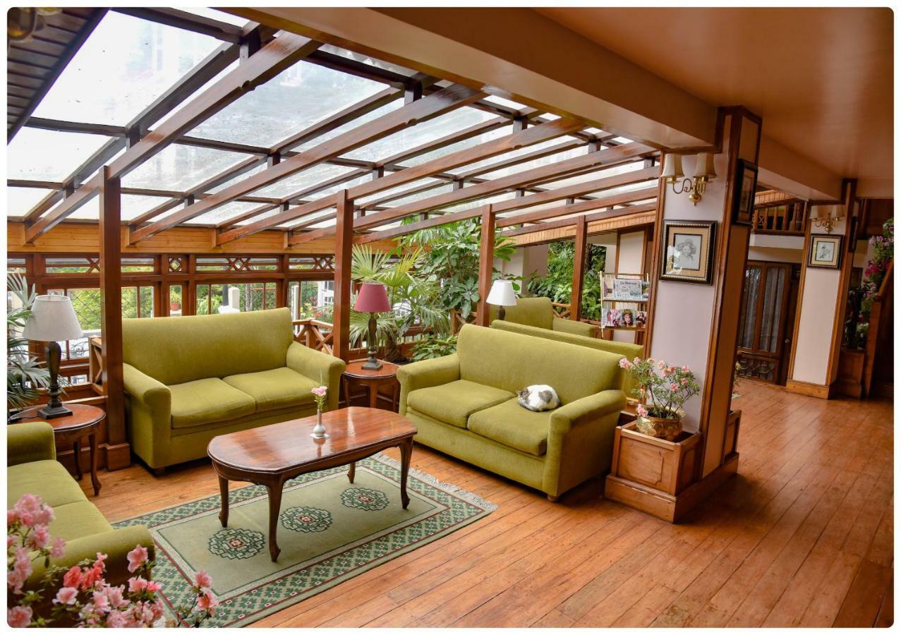 Cedar Inn Darjeeling  Exterior photo